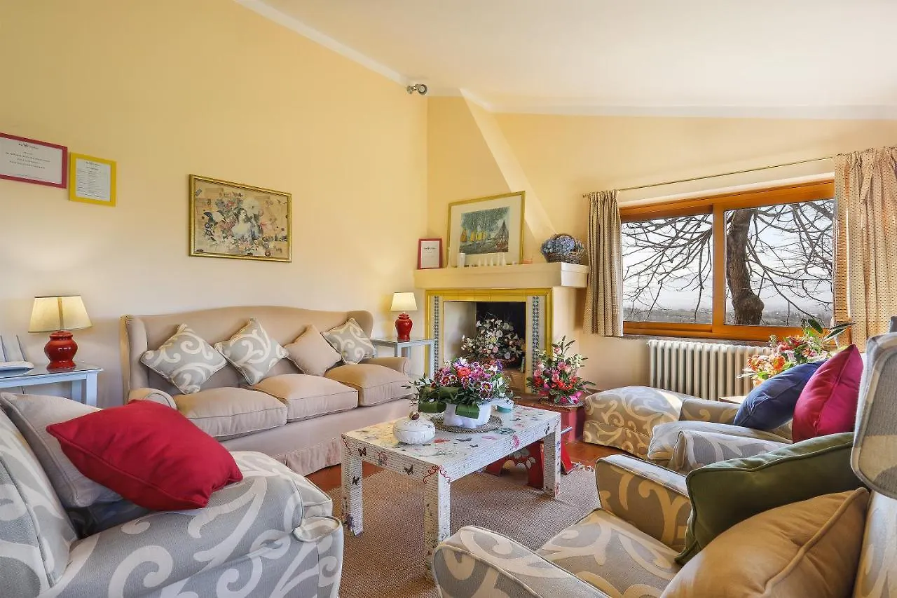 Bertolli Villas Matraia 0*,